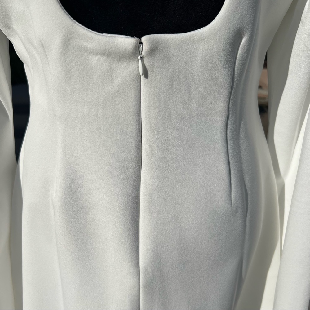 Elegant White Mini Dress - Picture 9 of 14
